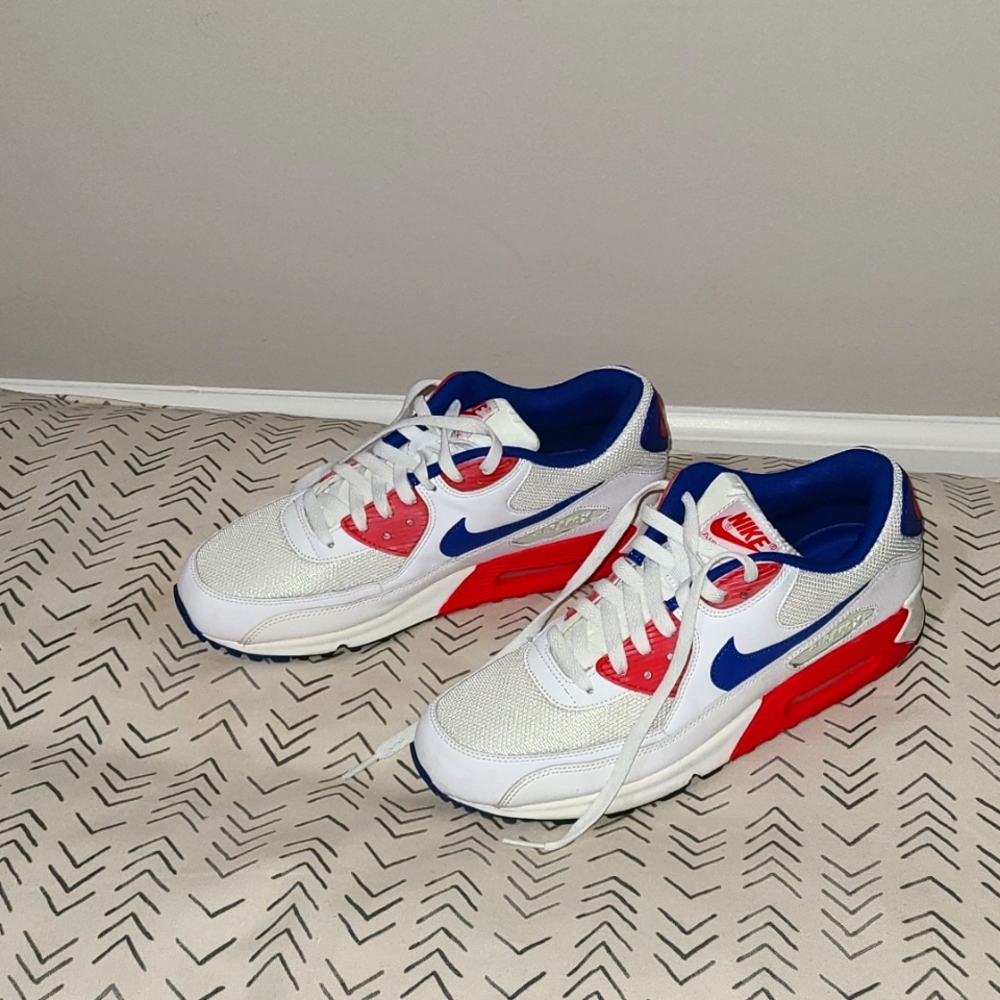 Nike Air Max 90